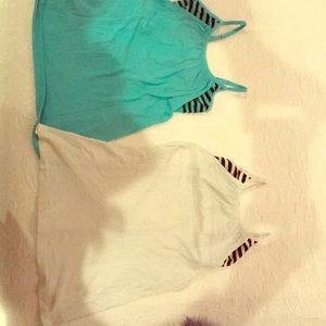 NUX tanks with built in bralette